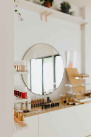 mahalo-maquillage for Mahalo beauty store