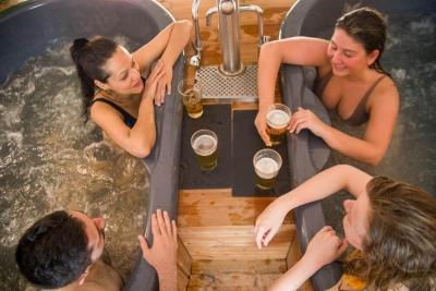 goodbeerspa-a-beer-spa-with-friends-400 for Good Beer Spa